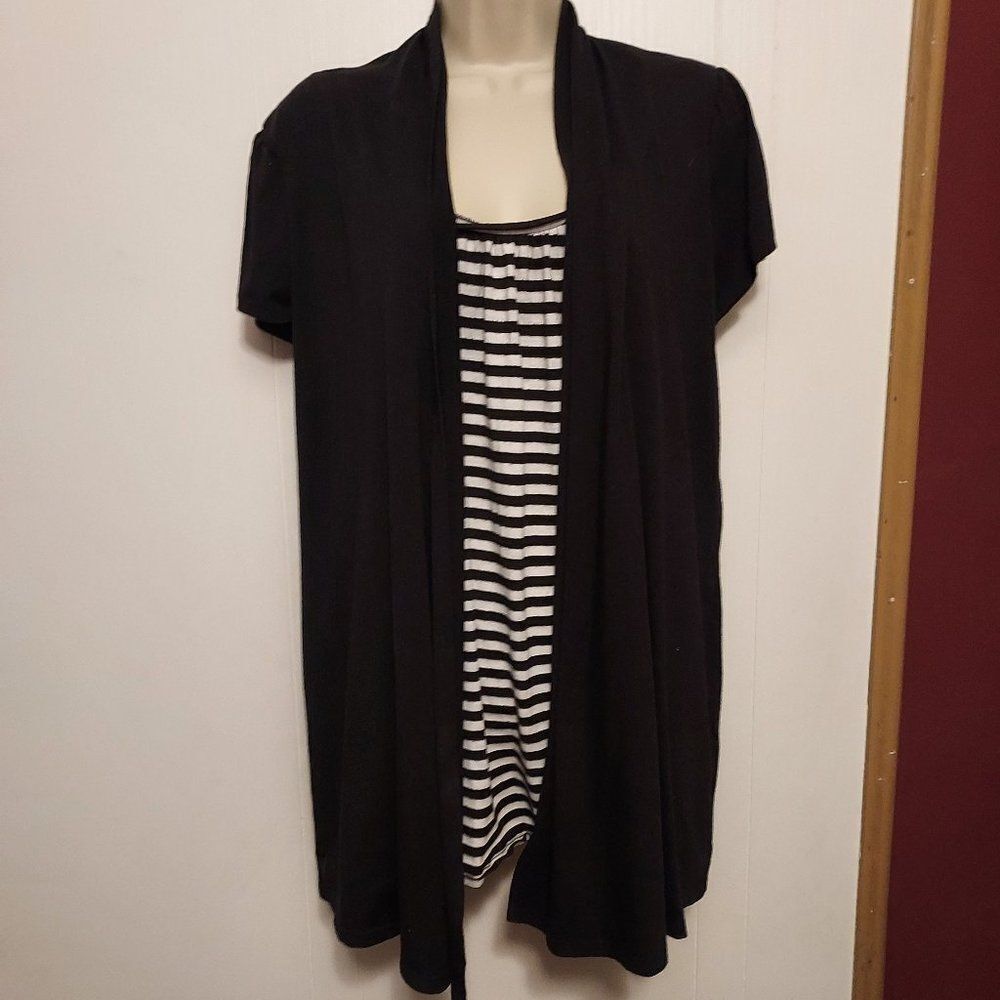AB Studio  women's blouse   VGC Size XL pit to pit 20 inc